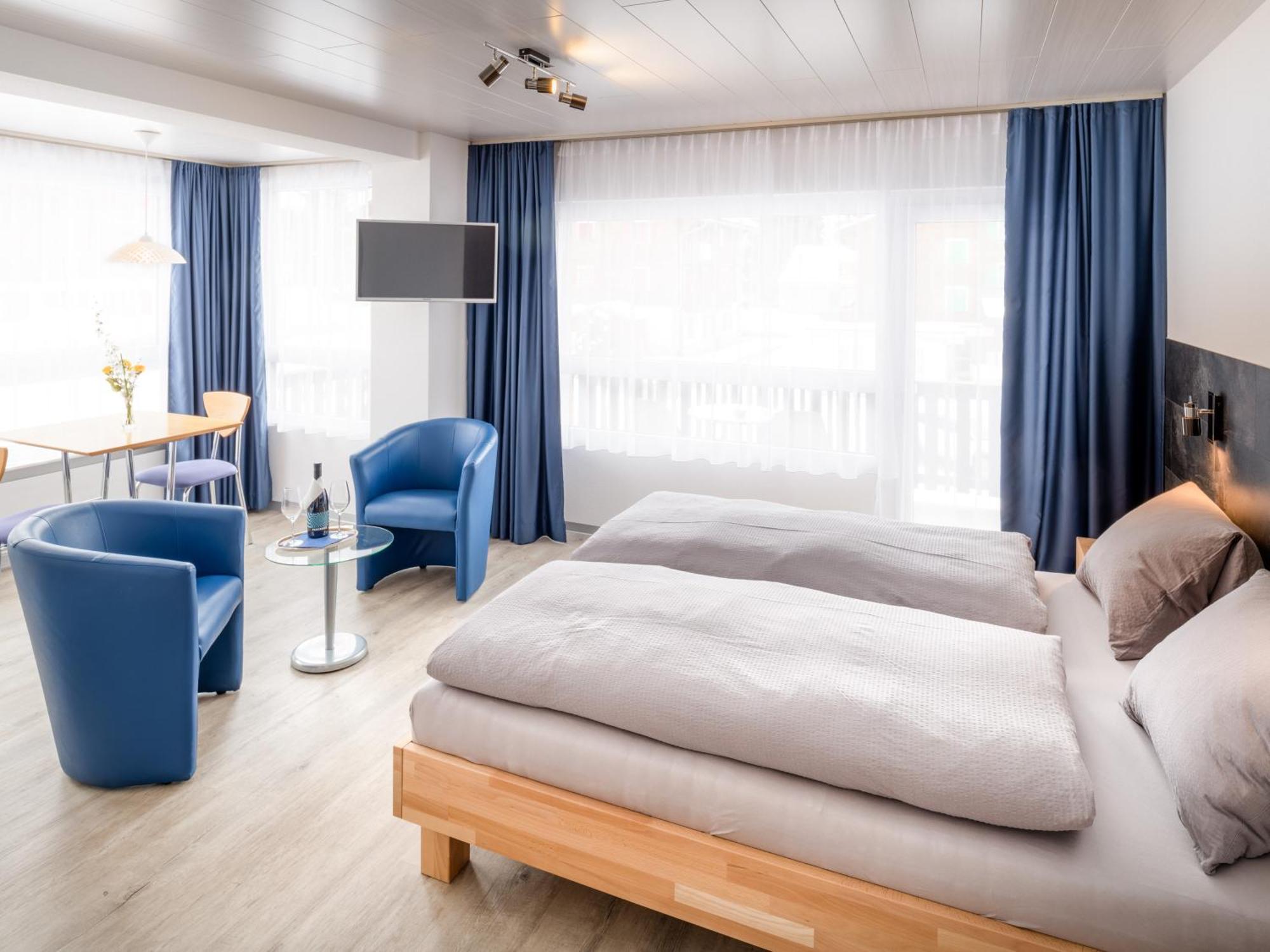 Hotel Alpha غراشن المظهر الخارجي الصورة