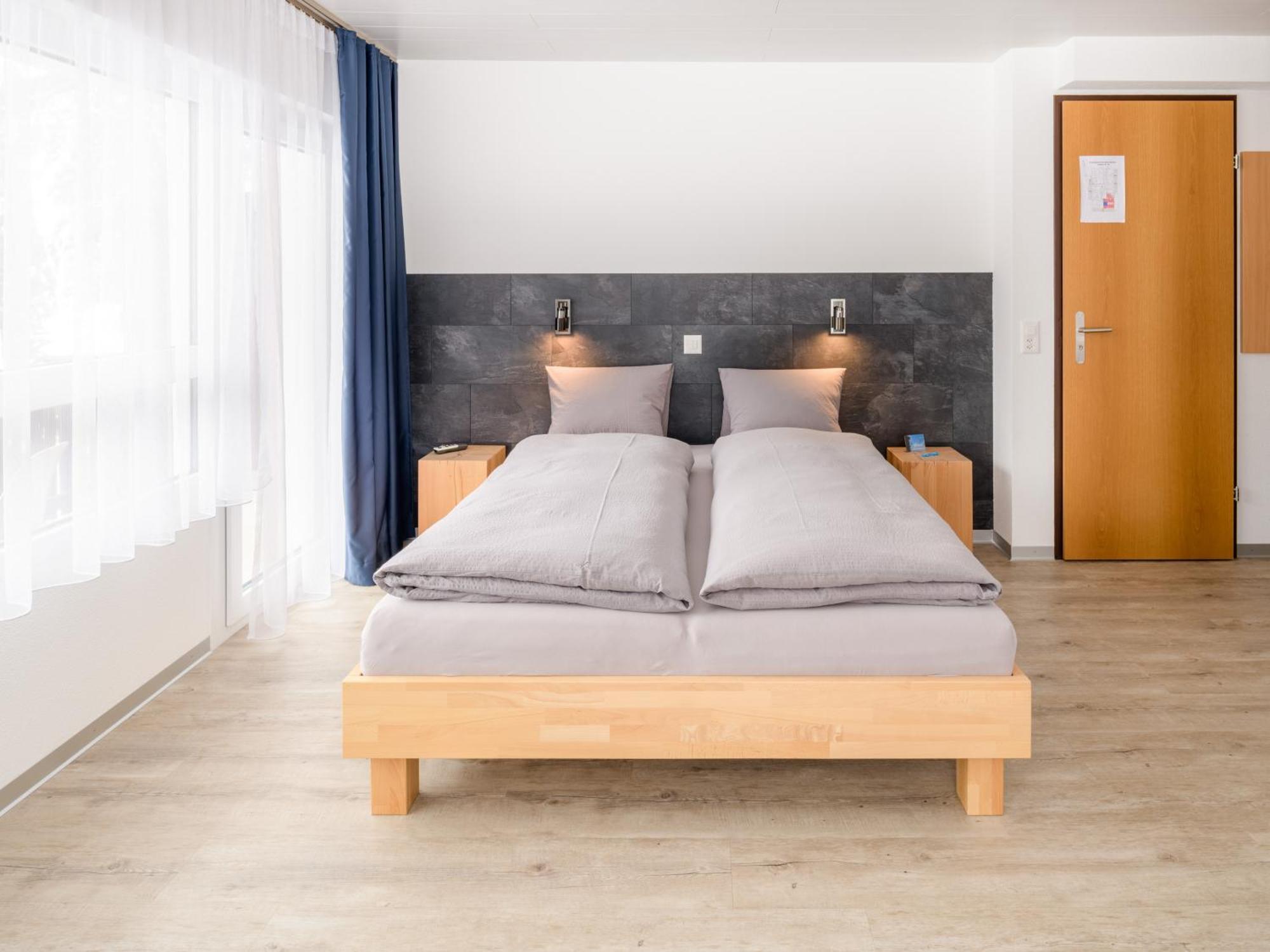 Hotel Alpha غراشن المظهر الخارجي الصورة